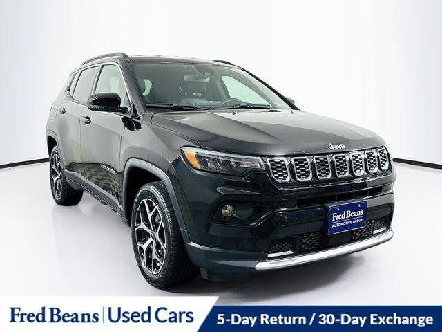 Certified 2025 Jeep Compass Limited AWD/4WD image 1