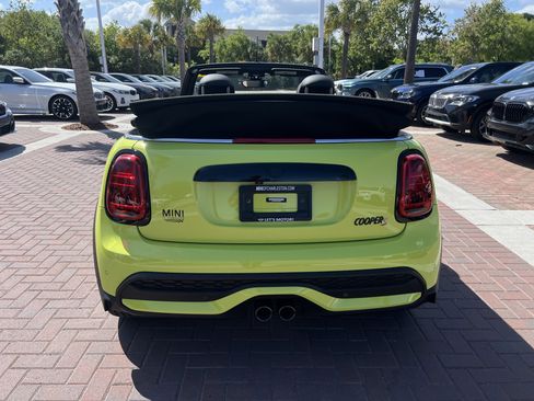 Used 2023 MINI Cooper S image 9