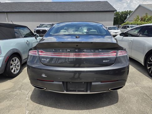 Used 2020 Lincoln MKZ w/ Convenience Package FWD image 3