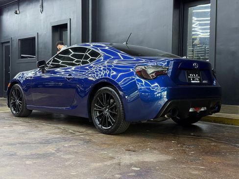 Used 2013 Scion FR-S image 7