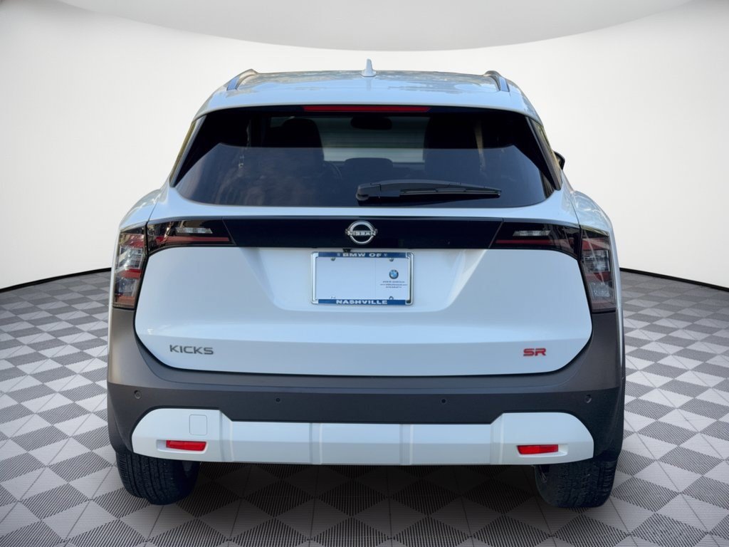 Used 2025 Nissan Kicks SR w/ SR Premium Package FWD image 11