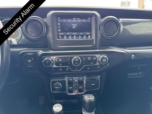 Used 2020 Jeep Wrangler Unlimited Sport image 22