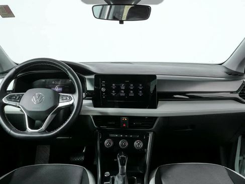 Certified 2025 Volkswagen Taos S image 18