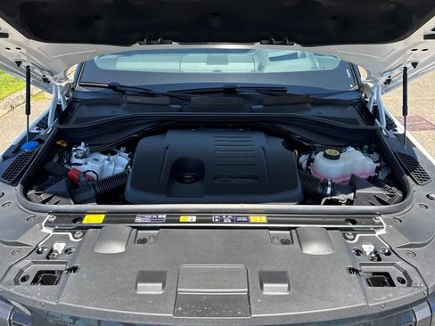 New 2026 Land Rover Range Rover Sport Dynamic SE AWD/4WD image 29