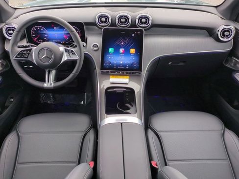 Used 2026 Mercedes-Benz GLC 300 image 15
