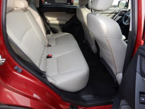 Used 2015 Subaru Forester 2.5i Premium image 8