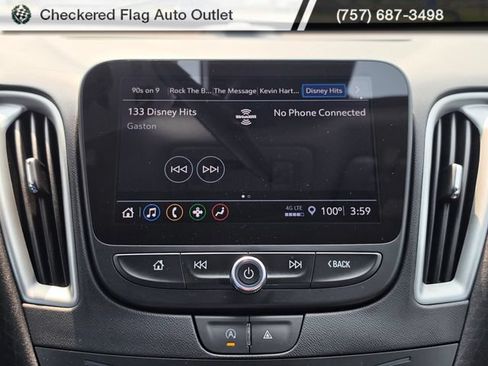 Used 2024 Chevrolet Malibu LT FWD image 31