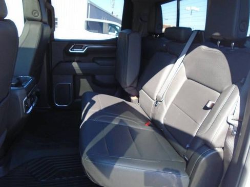 Certified 2025 Chevrolet Silverado 1500 LTZ w/ LTZ Premium Package AWD/4WD image 19