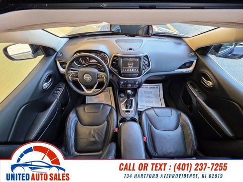 Used 2016 Jeep Cherokee Limited AWD/4WD image 15