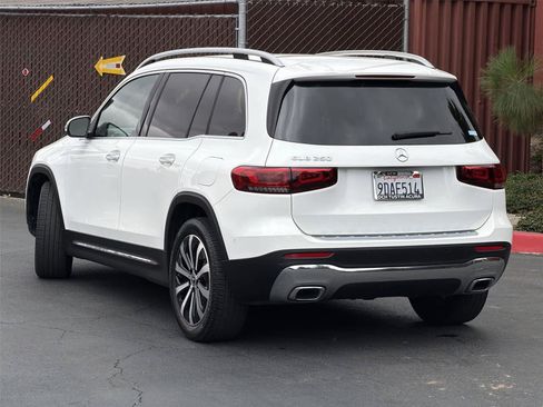 Used 2022 Mercedes-Benz GLB 250 image 5