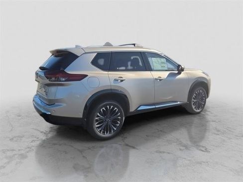 New 2026 Nissan Rogue Platinum w/ Platinum Premium Package image 6