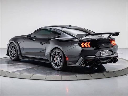 Used 2026 Ford Mustang GT Premium w/ GT Performance Package RWD image 3