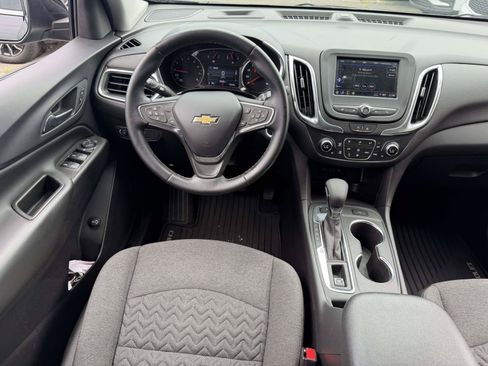 Certified 2024 Chevrolet Equinox LT AWD/4WD image 16