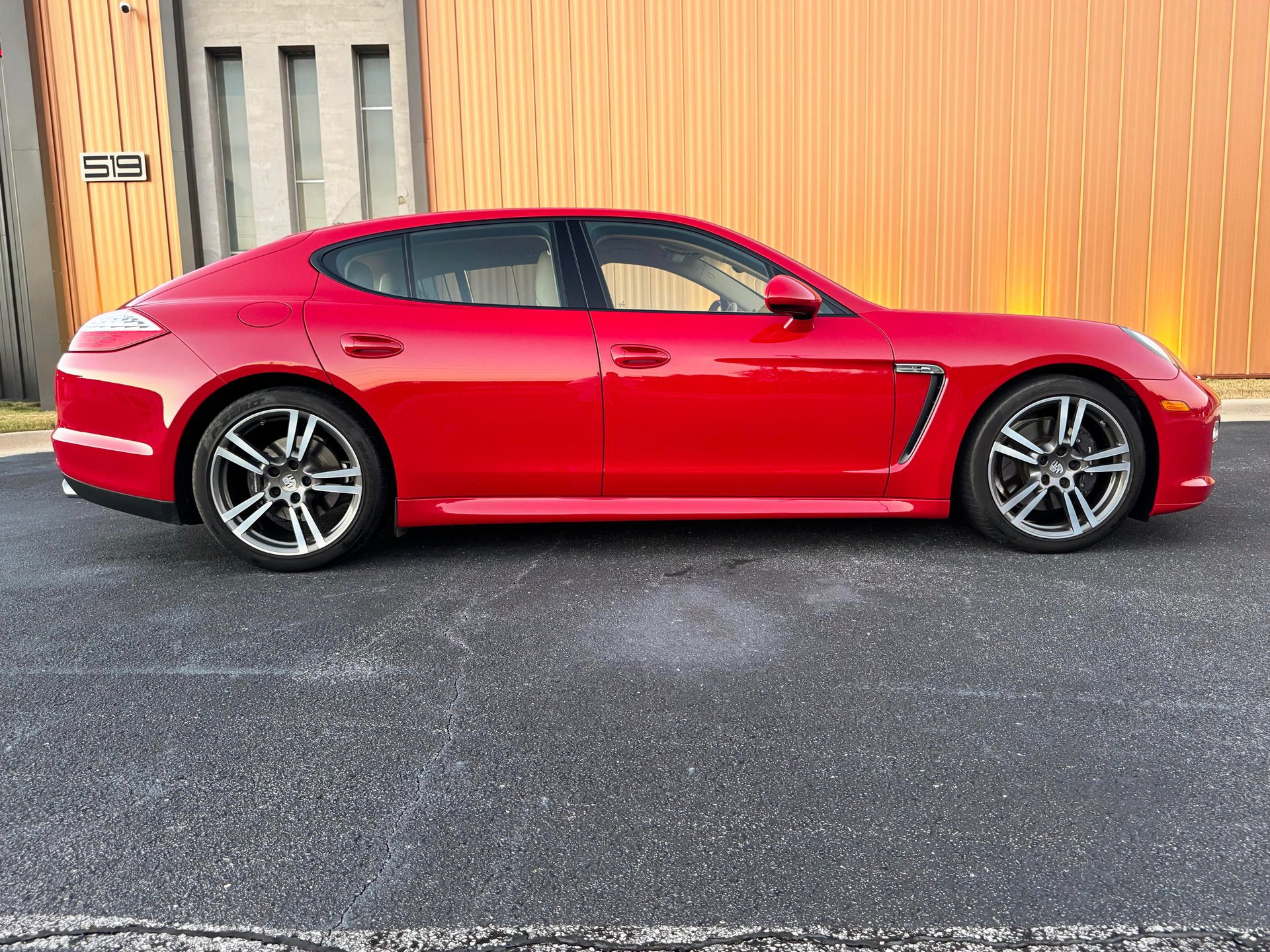 Used 2013 Porsche Panamera image 8