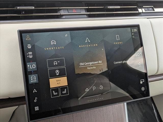 Certified 2025 Land Rover Range Rover Long Wheelbase SE AWD/4WD image 15