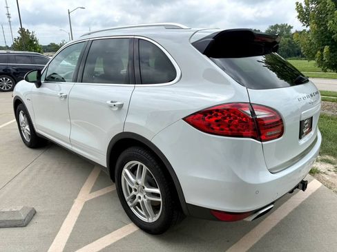 Used 2013 Porsche Cayenne Diesel AWD/4WD image 4