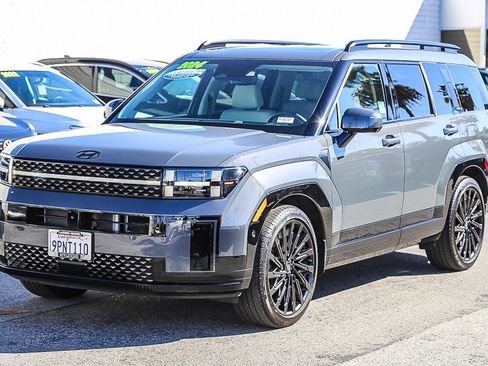 Used 2024 Hyundai Santa Fe Calligraphy image 3