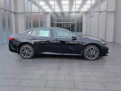 New 2026 Toyota Camry XLE image 9