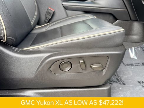 Used 2023 GMC Yukon XL SLT AWD/4WD image 14