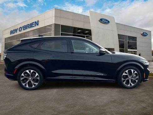 Certified 2023 Ford Mustang Mach-E Premium AWD/4WD image 6