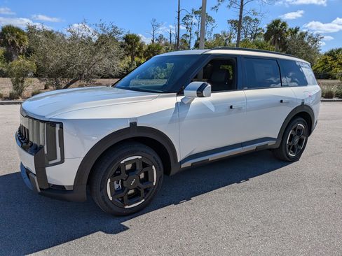New 2027 Kia Telluride EX FWD image 9