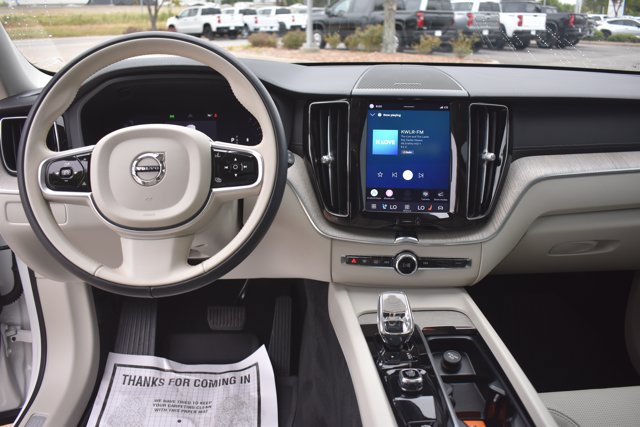 Used 2023 Volvo XC60 B5 Ultimate w/ Protection Package Premier FWD image 20