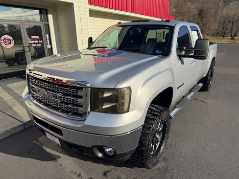 Used 2013 GMC Sierra 2500 SLT w/ Snow Plow Prep Package image 1