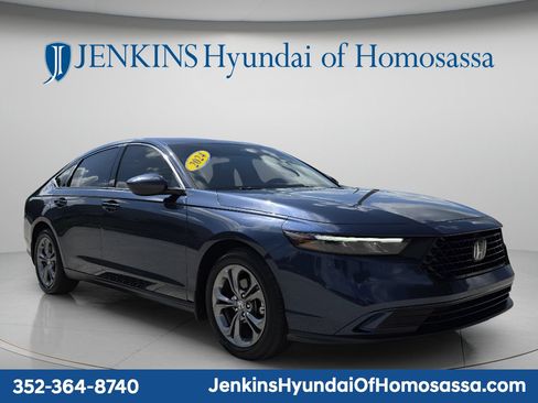 Used 2024 Honda Accord EX image 2