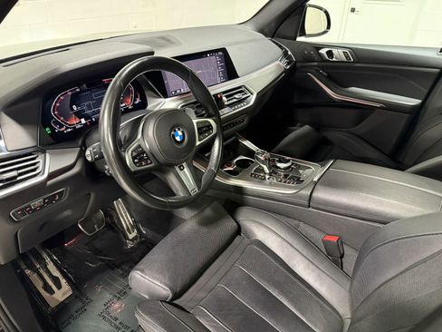 Used 2019 BMW X5 xDrive40i w/ M Sport Package AWD/4WD image 15
