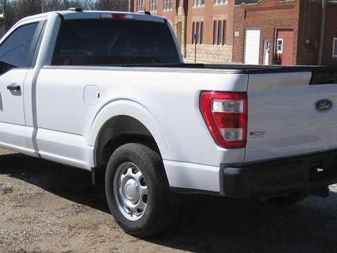 Used 2021 Ford F150 XL w/ Equipment Group 101A High RWD image 3