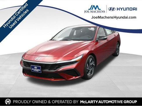 Used 2025 Hyundai Elantra Sport FWD image 5