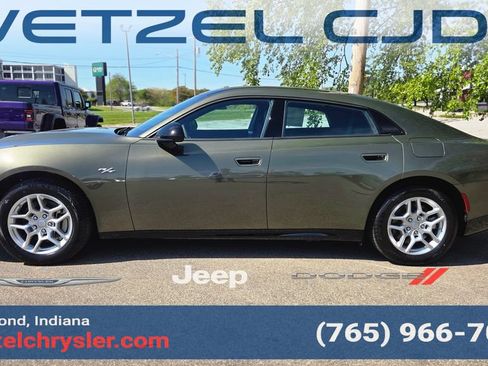New 2026 Dodge Charger R/T w/ Driver Convenience Group AWD/4WD image 4