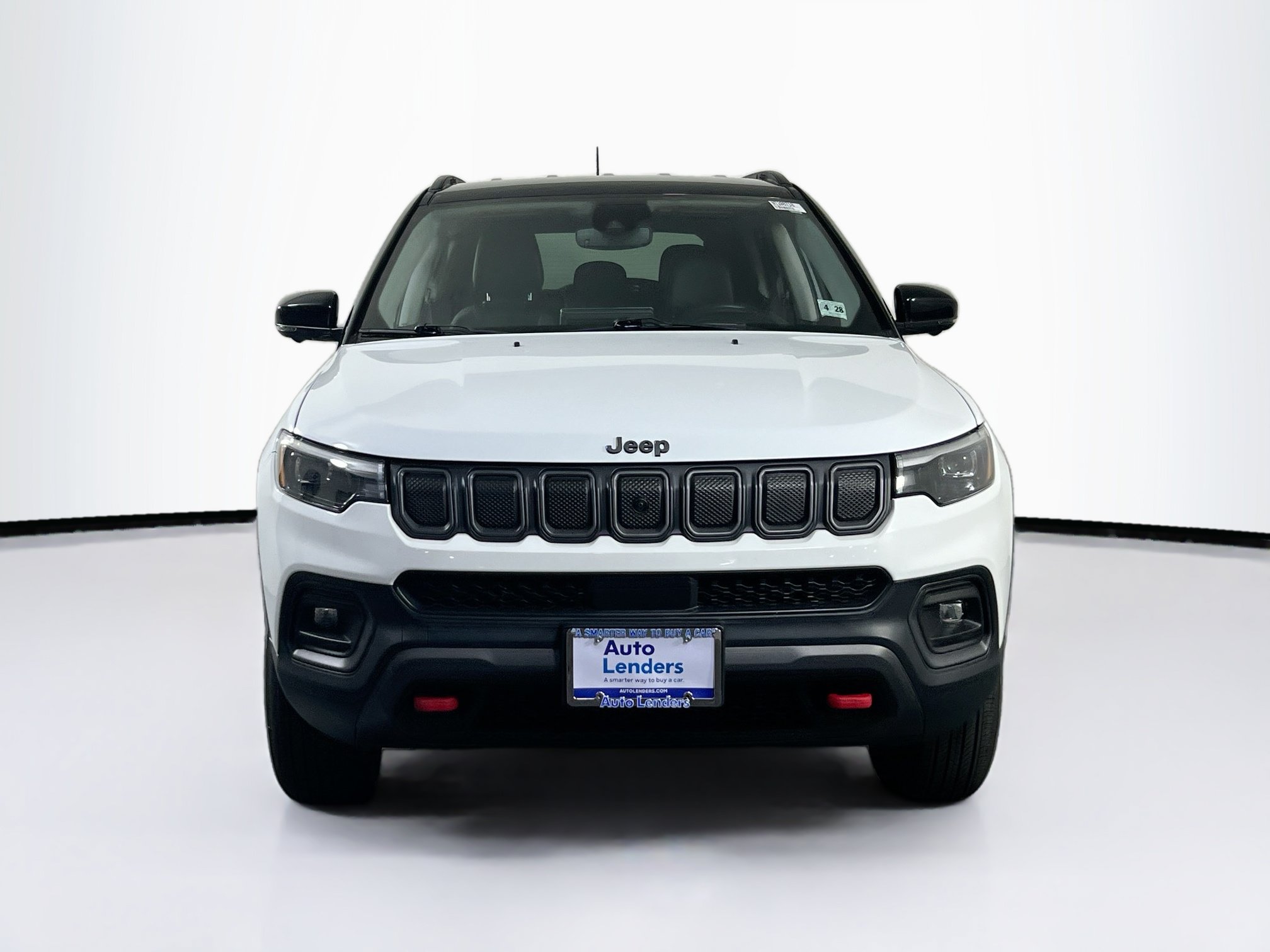 Used 2022 Jeep Compass Trailhawk w/ Trailhawk Elite Group AWD/4WD image 2