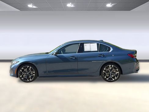 Certified 2025 BMW 330i Sedan RWD image 2