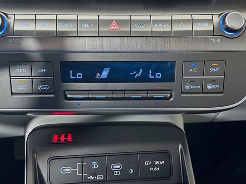 New 2026 Hyundai Kona Limited FWD image 13