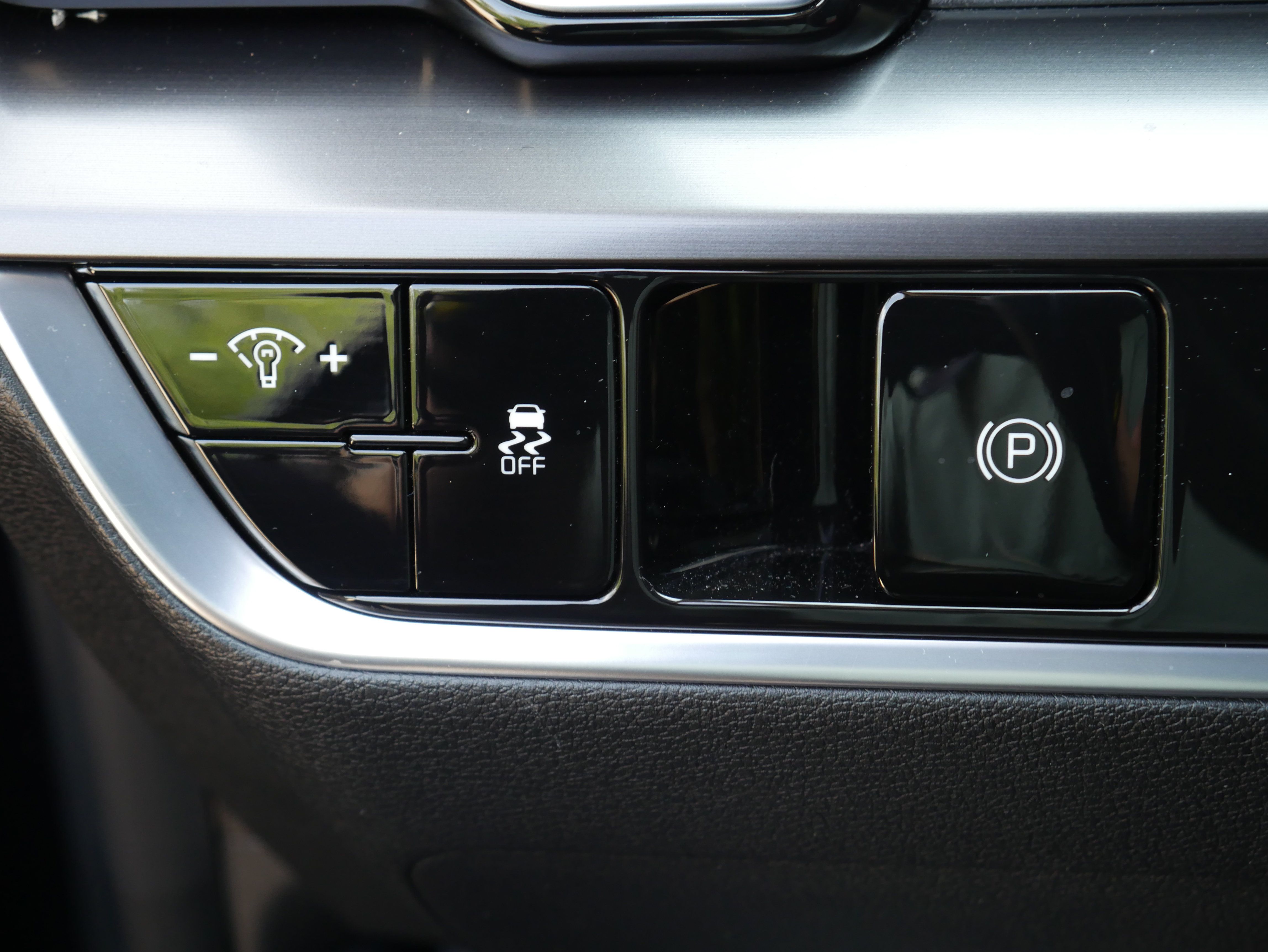 Used 2025 Kia Sportage EX AWD/4WD image 30