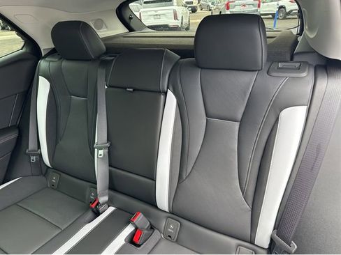 New 2026 Buick Envision Sport Touring image 16