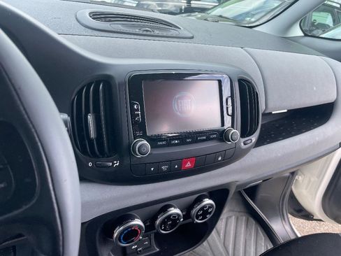 Used 2014 FIAT 500L Easy image 9