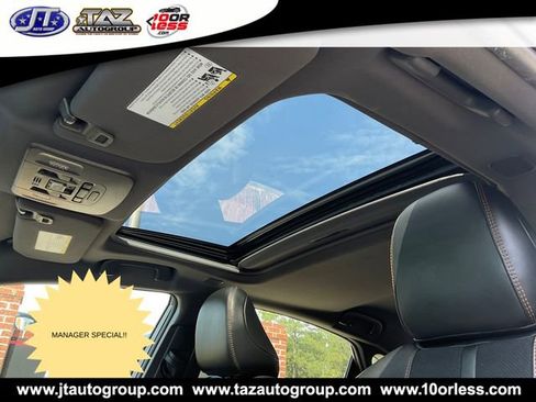 Used 2019 Toyota Avalon Touring w/ Advanced Safety Package image 12