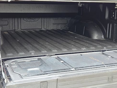 Certified 2025 Ford F150 Raptor AWD/4WD image 8