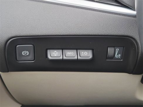 Used 2023 Buick Enclave Avenir w/ Trailering Package, 5000 lbs. image 26