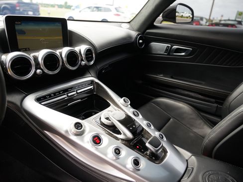 Used 2016 Mercedes-Benz AMG GT S image 22