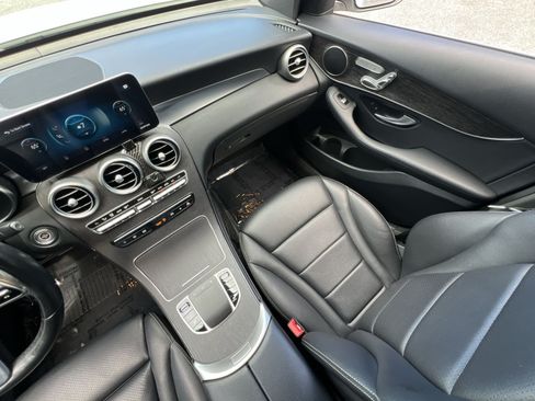 Used 2020 Mercedes-Benz GLC 300 4MATIC image 14