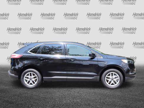 Used 2024 Ford Edge SEL AWD/4WD image 10