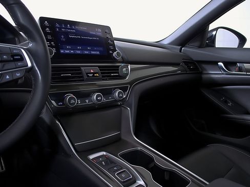 Used 2022 Honda Accord Sport image 25