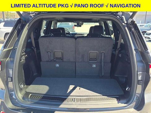 New 2026 Jeep Grand Cherokee L Limited image 10