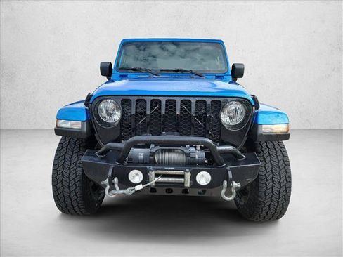 Used 2021 Jeep Gladiator Sport AWD/4WD image 2