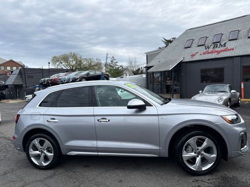 Used 2022 Audi Q5 2.0T Premium Plus w/ Premium Plus Package AWD/4WD image 8