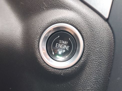 Used 2019 GMC Sierra 1500 SLT RWD image 23