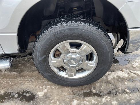 Used 2013 Ford F150 XLT image 11